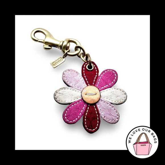VINTAGE COACH DAISY Flower Patchwork Leather Key Fob Bag Charm Keychain Hang Tag - Picture 1 of 2